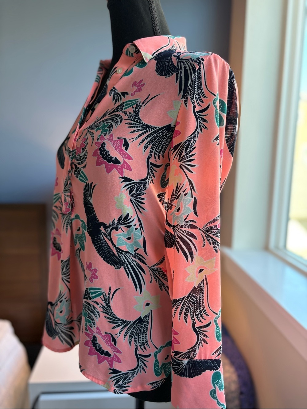 Banana Republic Coral Pink Tropical Print Popover Long Sleeve blouse - Picture 5 of 14